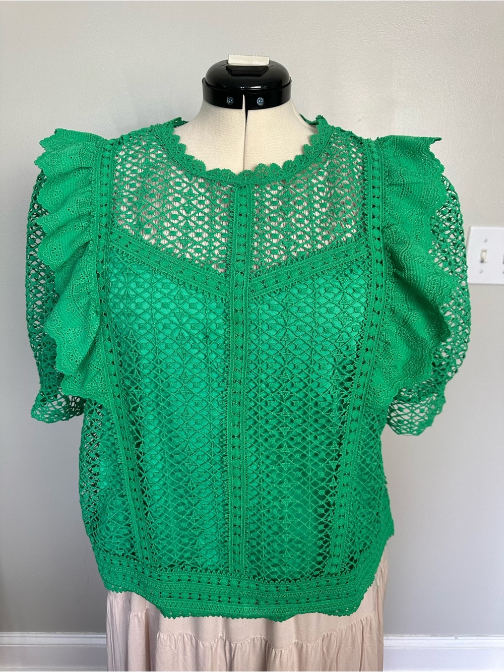 Ultra Pink Green Crochet lace Ruffle Sleeve Top